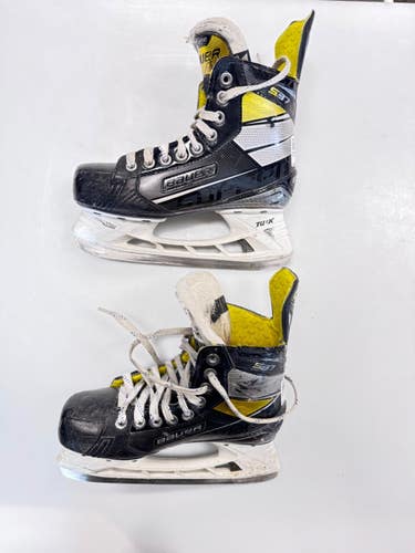 Used Bauer S37 Intermediate Hockey Skate Intermediate 4.0 11860-S000313346