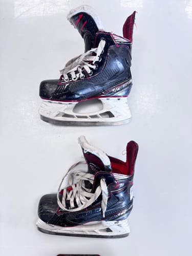Used Bauer X2.7 Junior Hockey Skate Junior 01 11860-S000313345