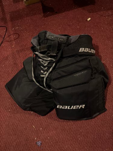 Intermediate Small Bauer Elite Hockey Goalie Pants (Used)