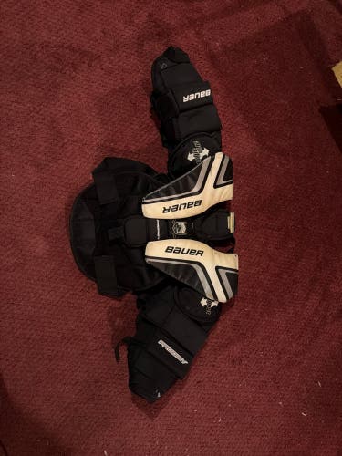 Small / Medium Bauer Prodigy Goalie Chest Protector (Used)