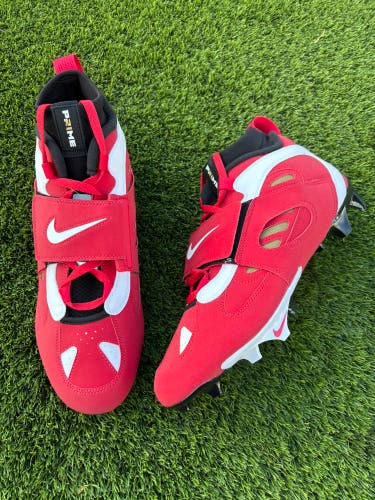 Men's Size 13.0 (W 14.0) Nike Diamond Turf 2 TD “Fire Red” Cleats Low Top Molded Cleats (New)
