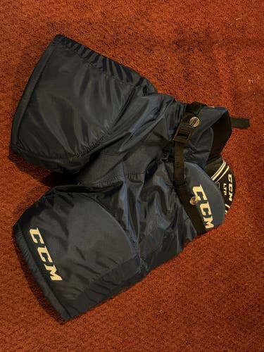Youth Medium CCM LTP Hockey Pants (Used)