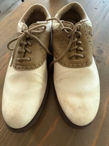 Women's Size W 7.0 Footjoy Golf Shoes (Used)