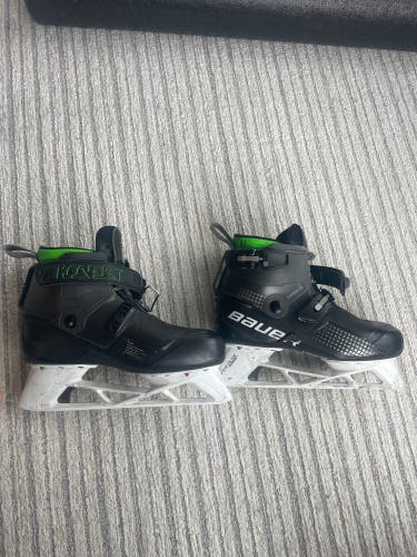 2022 Bauer Konekt Hockey Goalie Skates Extra Wide Width Pro Stock 8 (Used)