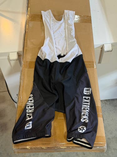 Black/White cycling bib shorts size L