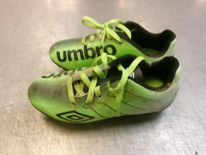 Used Umbro Soccer Cleats Green Youth 12.0 11339-S000205436
