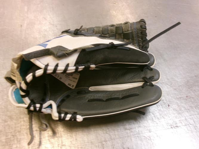 Used Easton BLACK MAGIC BB/SB Glove RH Throw White 12 1/2" 11339-S000205397