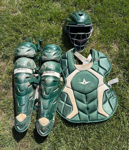 Green All Star System 7 Axis Catcher's Set (Used)