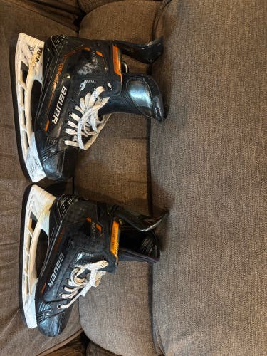 Orange 2022 Bauer Supreme Mach Hockey Skates Regular Width Pro Stock 8.5 (Used)