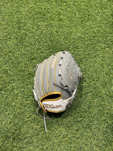 Wilson A2000 FP Classic V125 RH Baseball Glove 12.5" (New)