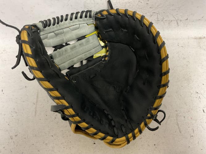 Used Wilson A2000 FP18 Fastptch First Base RH Throw Black 12" 11855-S000208039