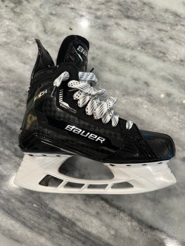 Black 2022 Bauer Supreme Mach Hockey Skates Narrow Width 8 (Used) worn once