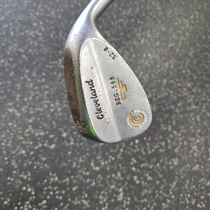 Used Cleveland REG 588 Golf Wedge Mens RH 52 Degree 11849-S000042693