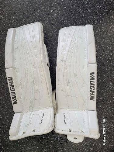 Used Vaughn VENTUS SLR Goalie Leg Pads Inter White 31" 11849-S000042661