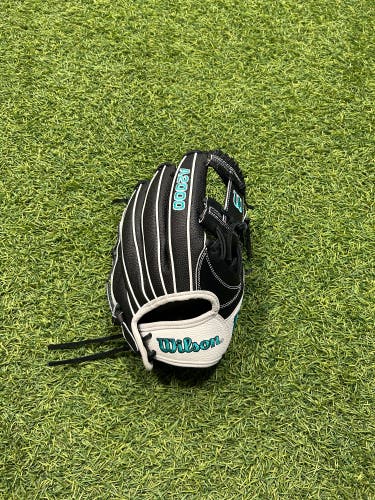 Wilson A2000 FP Classic H12 RH Baseball Glove 12" (New)