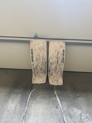 Small Bauer FlyLite Goalie Leg Pads (Used)