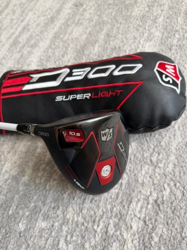 Men's 2017 Wilson Staff D300 Left Hand Driver Stiff Flex 45" (Used)