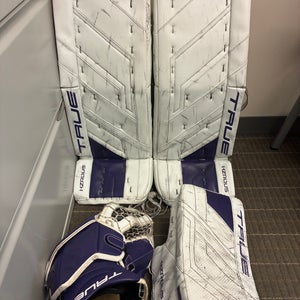 True HZRDUS Goalie Full Set Pro Stock (Used)
