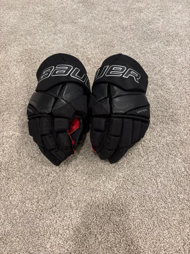 Bauer Vapor Fly 40 Gloves 13" (New)