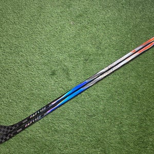 Single-Senior Bauer Vapor Flylite Right Handed Hockey Stick P92 87 Flex Pro Stock (New)-2608032325-2