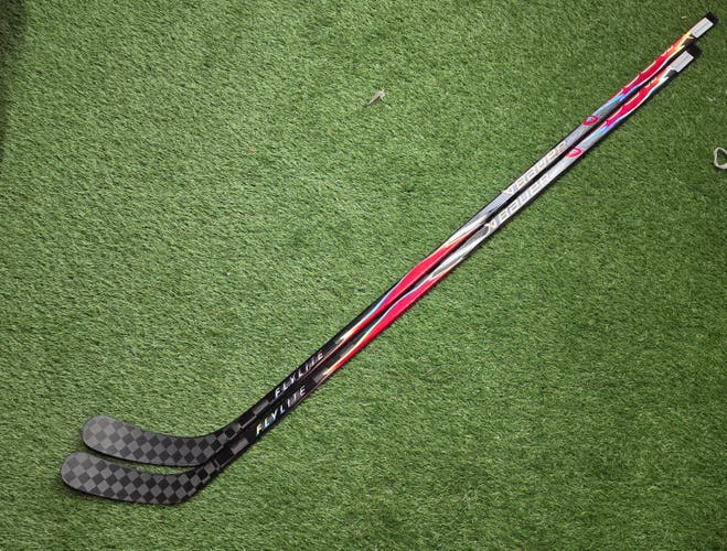 Single-Senior Bauer Vapor Flylite Right Handed Hockey Stick P92 82 Flex Pro Stock (New)-2608032323-6