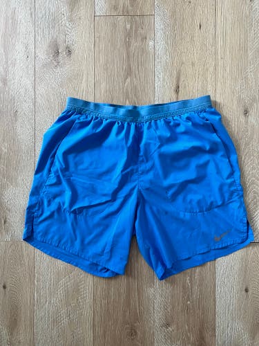 Nike 5” lined Running Shorts