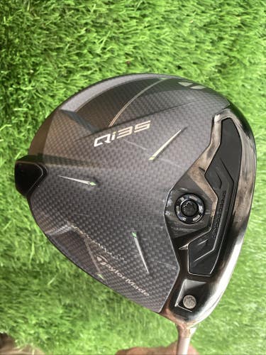 TaylorMade Qi35 Driver 9.0* With Air Speeder 50-R Regular Graphite Shaft