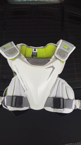 Large Adult Maverik MAX EKG Shoulder Pads (Used)