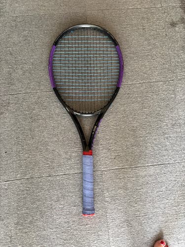 Adult Wilson Ultra Tennis Racquet (Used)