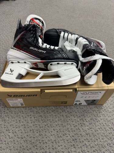 Bauer Vapor Fly40 Hockey Skates 6 (New)