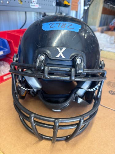 USED XENITH X2E+ YOUTH FOOTBALL HELMET - MEDIUM - BLACK