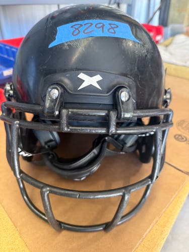 USED XENITH X2E+ YOUTH FOOTBALL HELMET - LARGE - BLACK