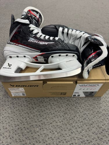 Bauer Vapor Fly40 Hockey Skates 8.5 (New) Fit 2