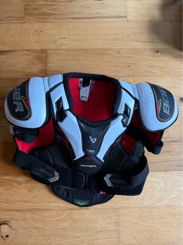 Large Senior Bauer Vapor Flypro Shoulder Pads (New)
