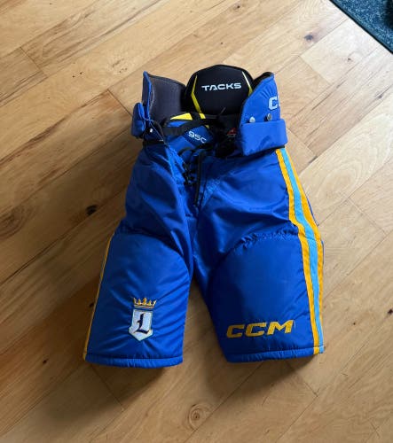Senior Medium CCM Tacks Hockey Pants (New)