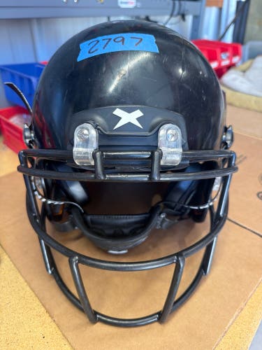 USED XENITH X2E+ YOUTH FOOTBALL HELMET - LARGE - BLACK