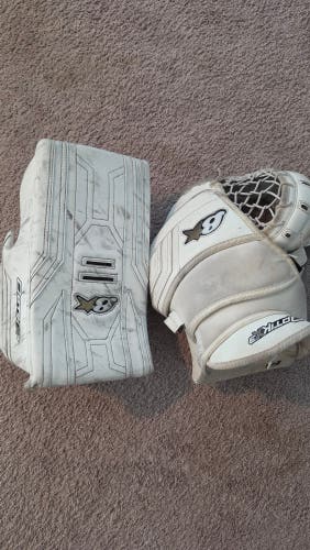 Brian's Optik X3 Regular Glove and Blocker (Used)