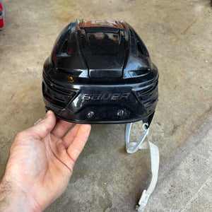 Large Bauer Re-Akt 150 Helmet (Used)