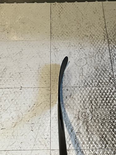 Pro Stock Senior Warrior Alpha LX3 Pro Left Hand Hockey Stick W28M (P28M) 75 Flex (New)