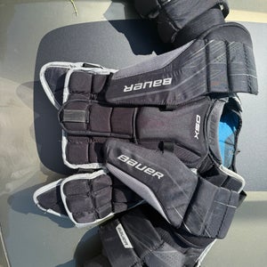 Large/Extra Large Bauer GSX Goalie Chest Protector (Used)