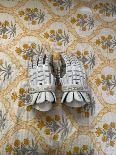 Maverik Shift Lacrosse Gloves (Used)