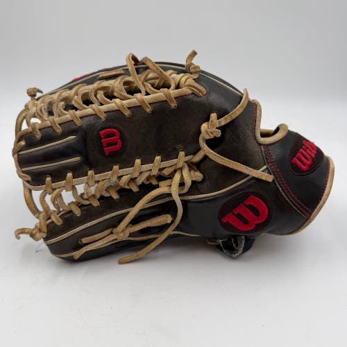 Wilson A2000 OT6 12.75 Lefty Outfield Baseball Glove