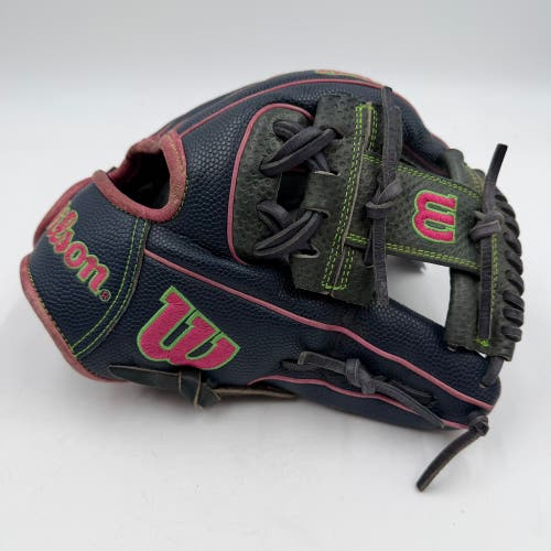 Wilson A2000 DP15 11.5 Infield Baseball Glove