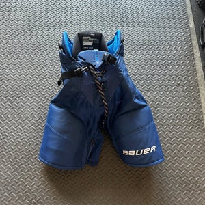 Men's Intermediate Medium Bauer HP Pro Hockey Pants (Used)