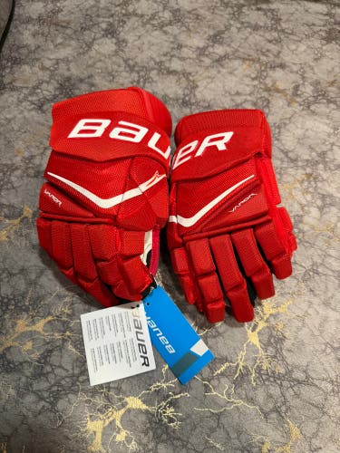 Bauer Vapor Flylite Gloves 13" (New)