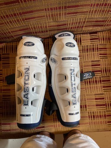 Junior Easton X-treme 13" Shin Pads (Used)