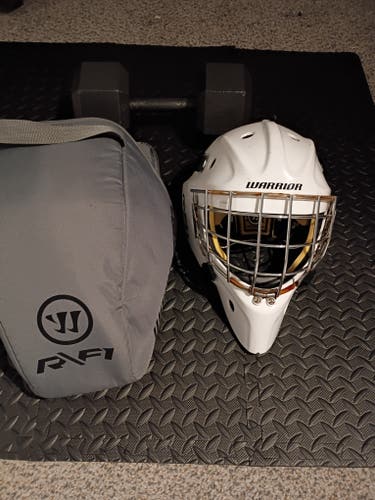 Senior Warrior R/F1 Goalie Mask (Used)