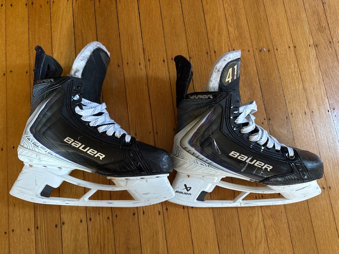 2025 Bauer Vapor Flylite Hockey Skates Pro Stock (Used)