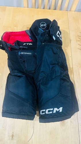 Junior Small CCM JetSpeed FT6 Hockey Pants (Used)