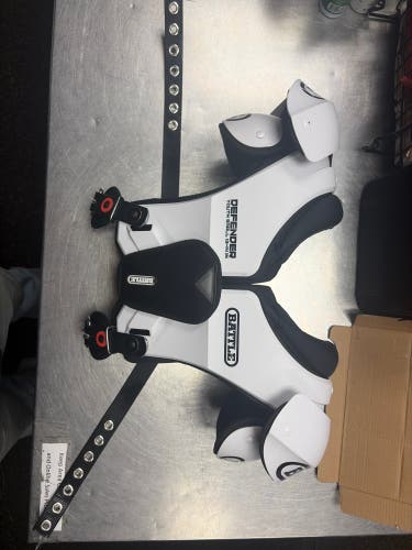 Small Youth Battle Defender Shoulder Pads (Used)